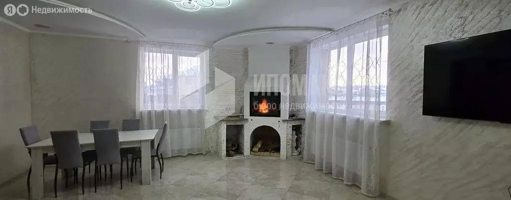 Дом в Наро-Фоминский городской округ (387.2 м) - Фото 1