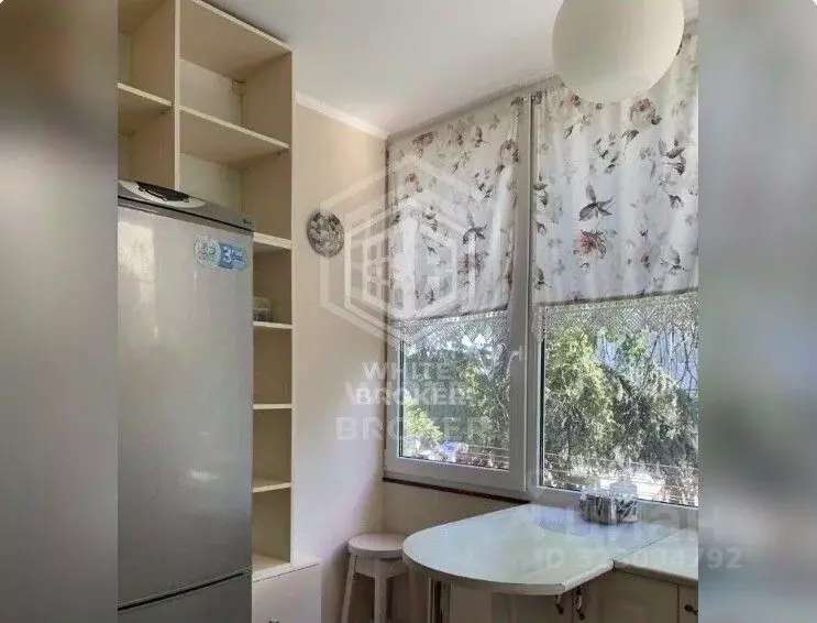 2-к кв. Крым, Ялта ул. Тренева, 3 (43.0 м) - Фото 1