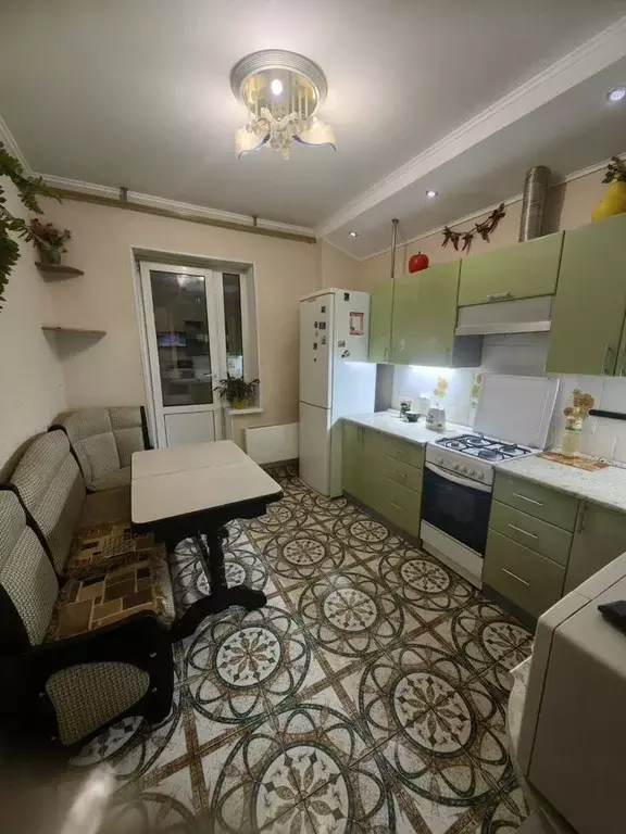 2-к кв. Саратовская область, Саратов ул. Имени Ю.А. Мысникова, 3А ... - Фото 0