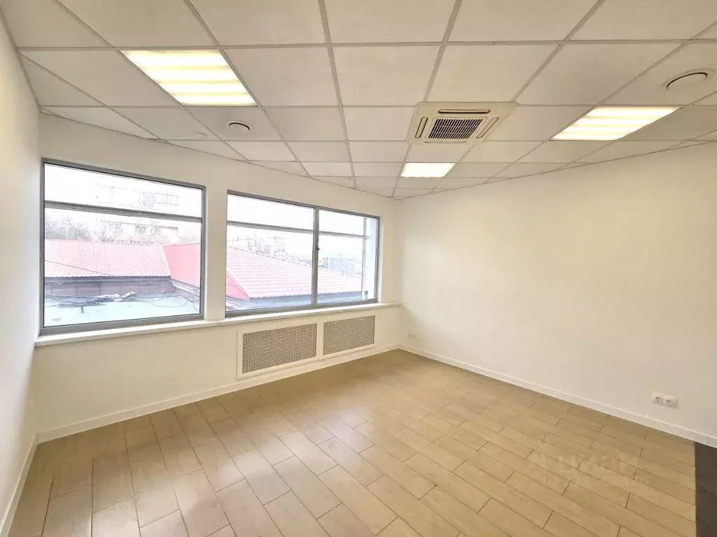 Помещение свободного назначения в Санкт-Петербург Бухарестская ул., 43 ... - Фото 1