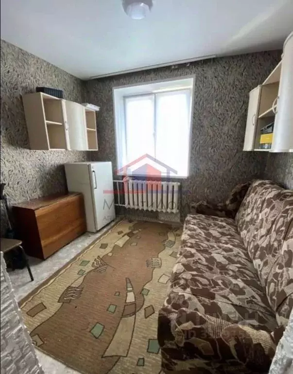 1-к кв. Белгородская область, Старый Оскол Интернациональный мкр, 12 ... - Фото 0