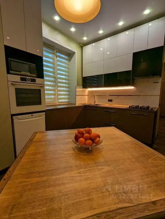 3-к кв. Калининградская область, Калининград просп. Мира, 74 (93.0 м) - Фото 1