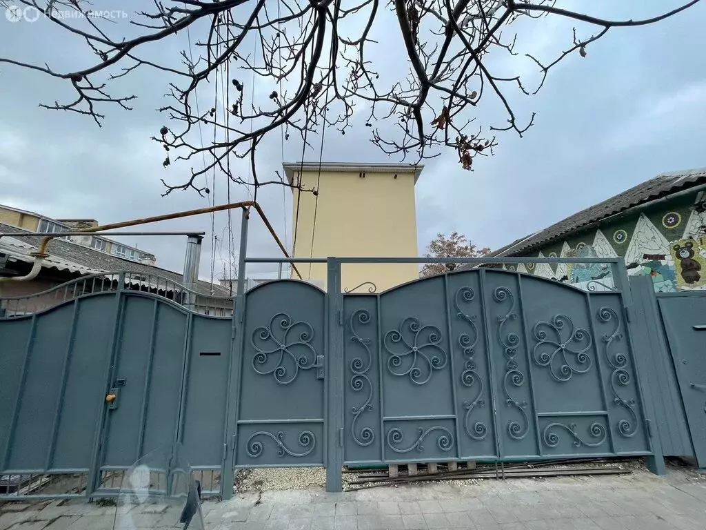 Дом в Анапа, улица Тургенева (100 м) - Фото 1