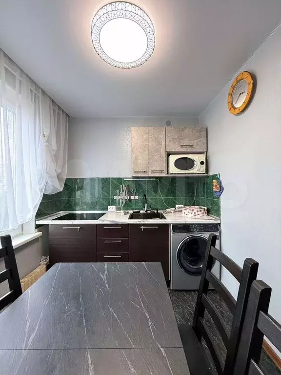 3-к. квартира, 60 м, 9/9 эт. - Фото 1