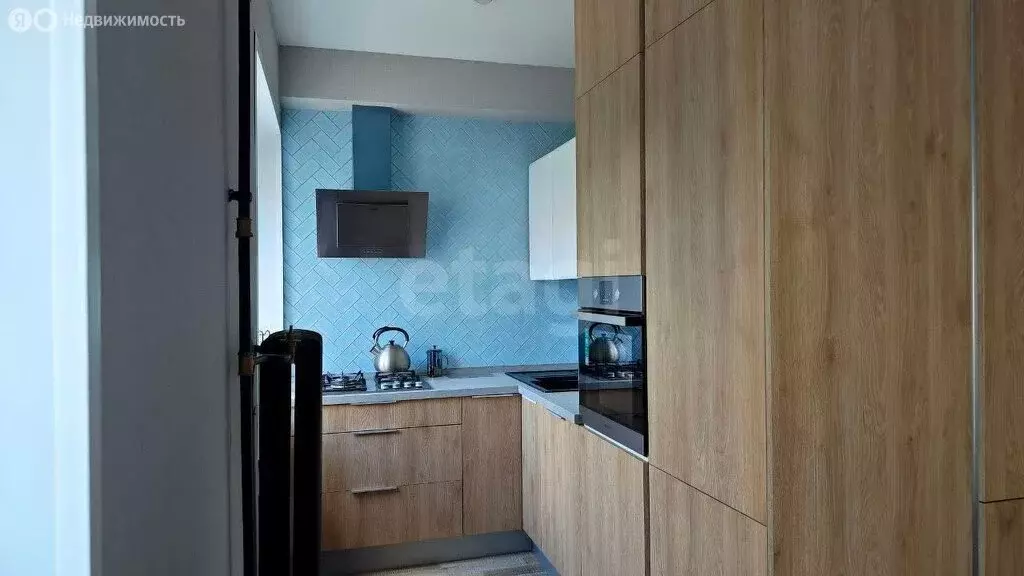 3-комнатная квартира: Ярославль, проспект Ленина, 3 (68 м) - Фото 1