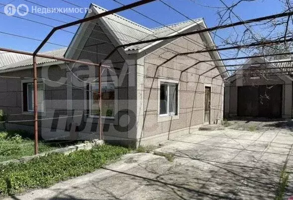 Дом в Зыбины, улица Новосёлов (90 м) - Фото 1