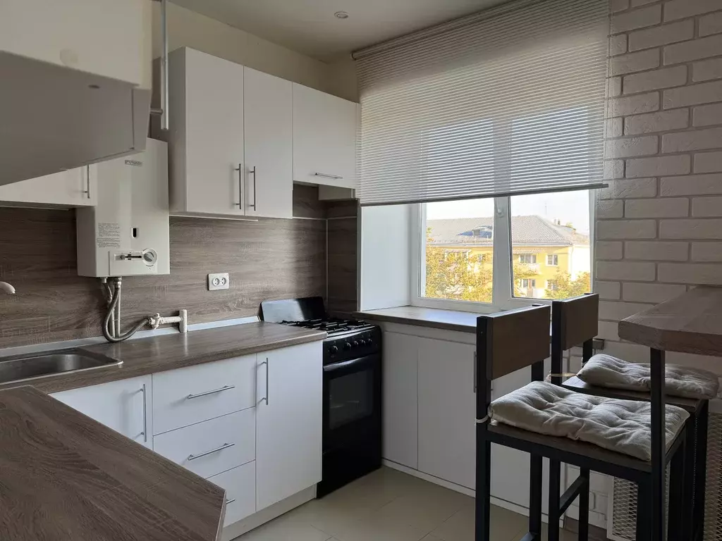Продаётся 2-к квартира, 40.8 м - Фото 0