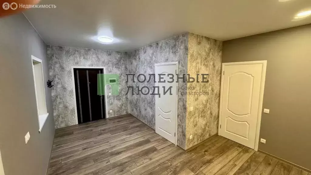 Дом в Завьяловский район, деревня Русский Вожой (30 м) - Фото 1