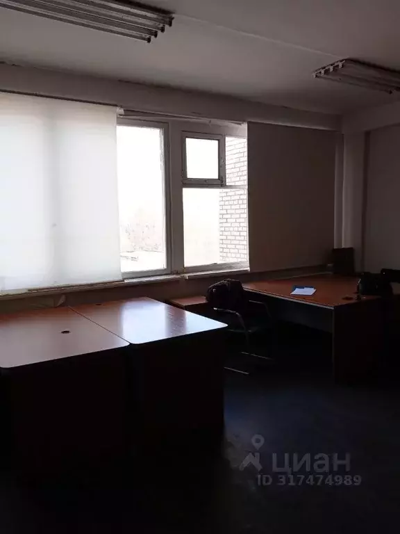 Помещение свободного назначения в Самарская область, Тольятти ул. ... - Фото 1