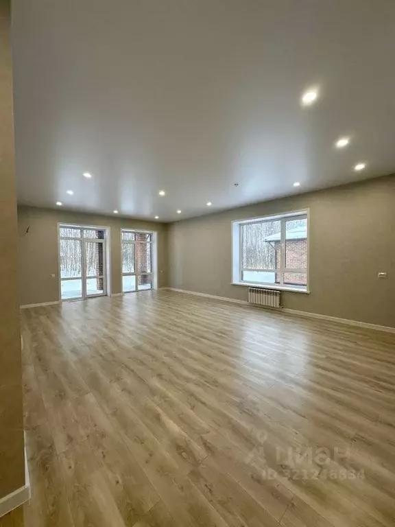 Коттедж в Татарстан, Высокогорский район, Семиозерское с/пос, с. ... - Фото 1