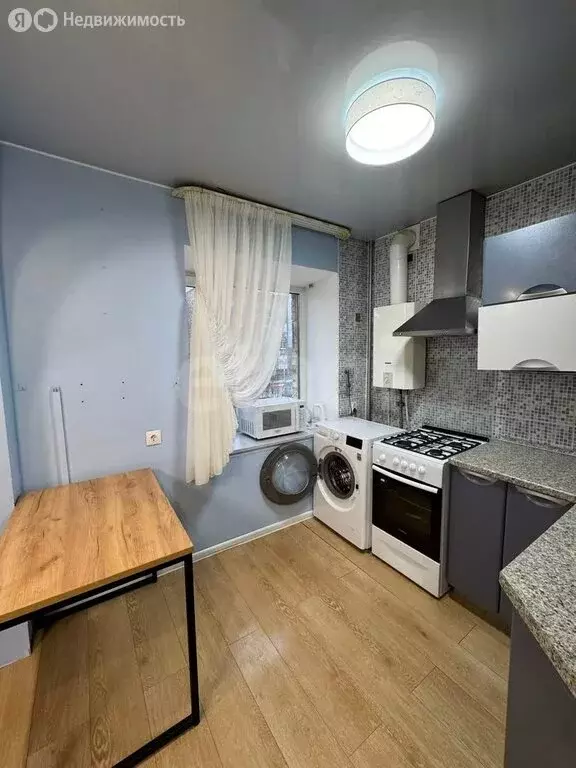 2-комнатная квартира: Ухта, Октябрьская улица, 27 (44.8 м) - Фото 2