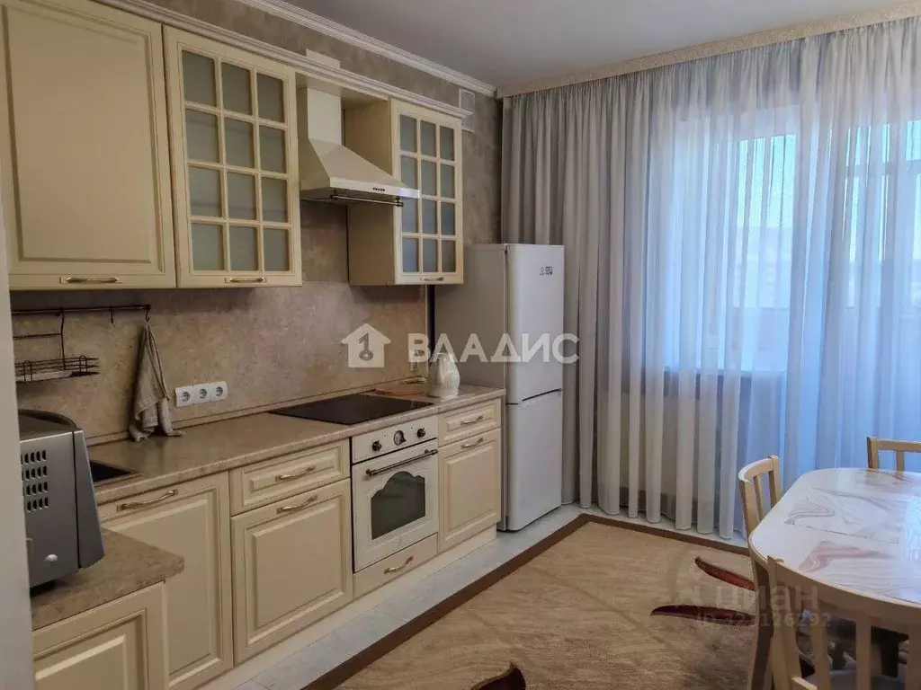 3-к кв. Белгородская область, Белгород ул. Белгородского полка, 67 ... - Фото 1