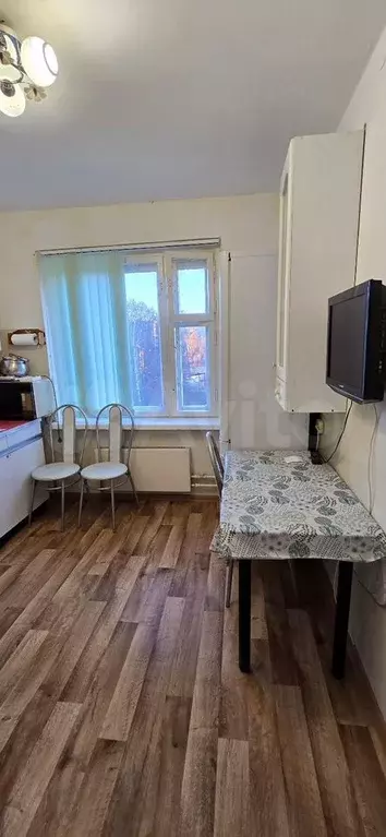 1-к. квартира, 40 м, 4/6 эт. - Фото 1