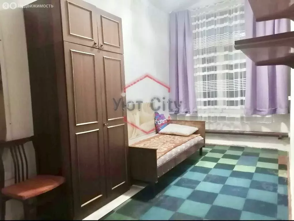3-комнатная квартира: Собинка, улица Димитрова, 9 (57 м) - Фото 0