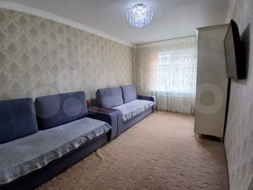 1-к. квартира, 32 м, 1/9 эт. - Фото 1