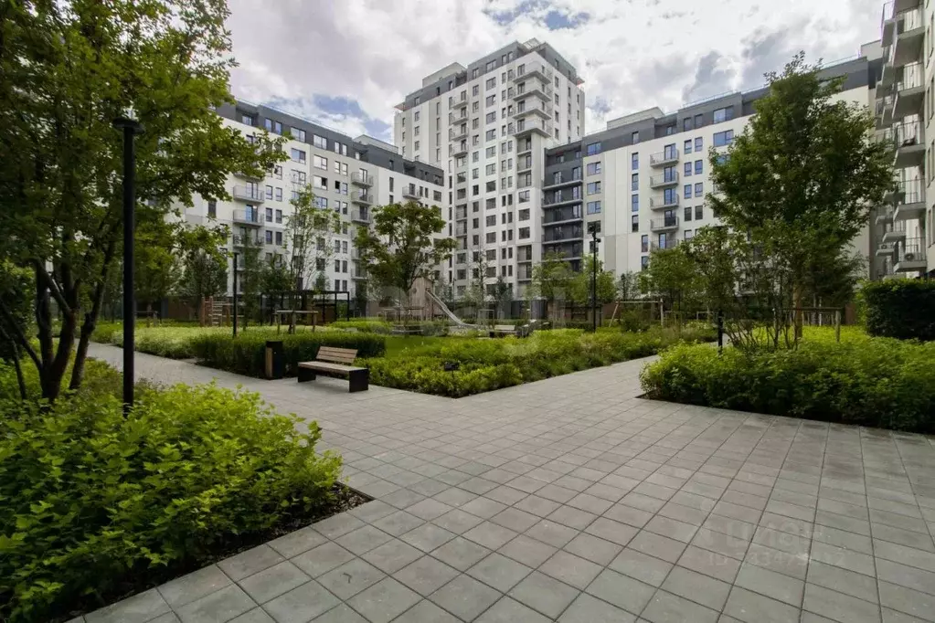3-к кв. Тюменская область, Тюмень ул. Республики, 205к1 (81.0 м) - Фото 1