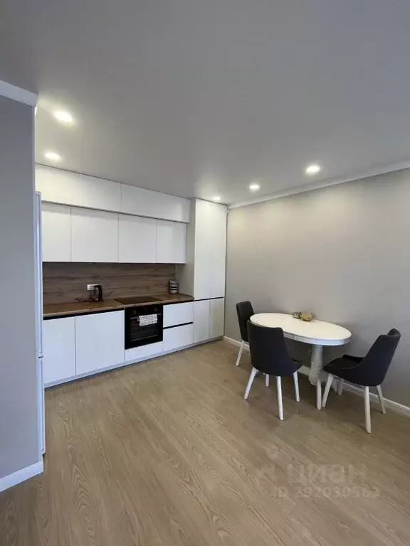 3-к кв. Астраханская область, Астрахань ул. Набережная Приволжского ... - Фото 1