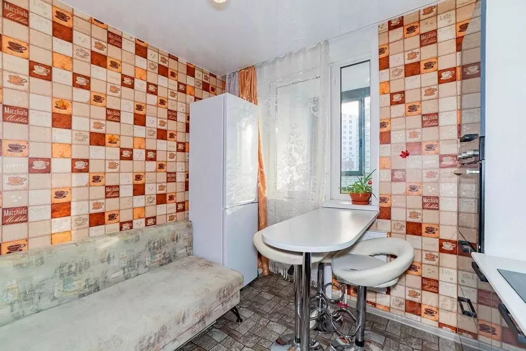 1-к кв. Свердловская область, Екатеринбург ул. Старых Большевиков, 3В ... - Фото 2