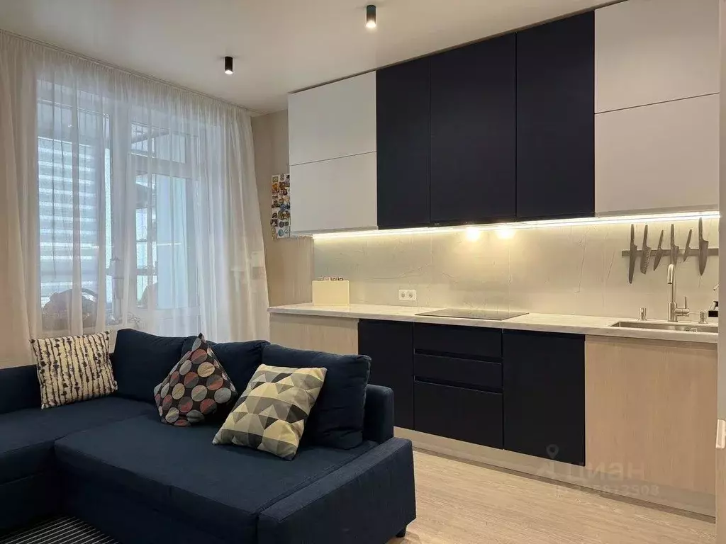 3-к кв. Пермский край, Пермь Кронштадтская ул., 47 (71.5 м) - Фото 1