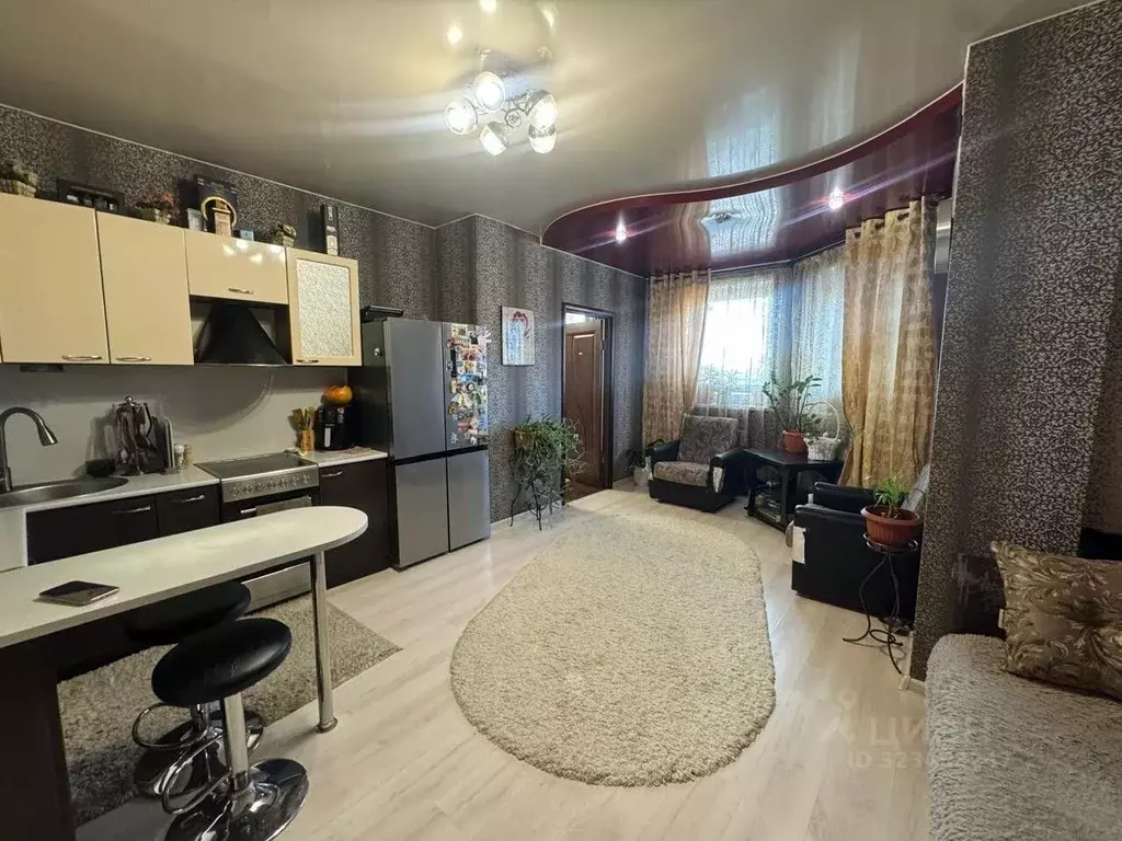 2-к кв. Приморский край, с. Михайловка ул. Тихоокеанская, 58 (71.9 м) - Фото 1