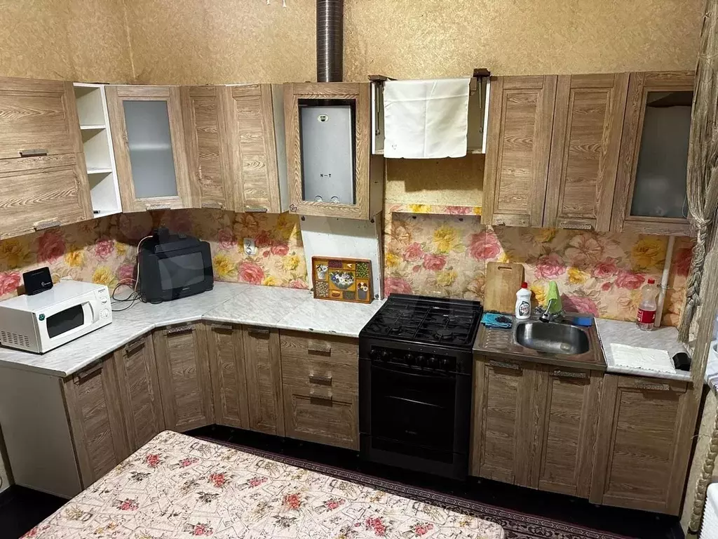 3-к. квартира, 70 м, 2/2 эт. - Фото 0