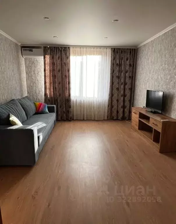 2-к кв. Севастополь ул. Казачья, 16 (56.0 м) - Фото 1