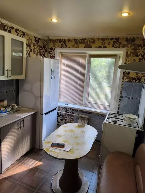 2-к. квартира, 45 м, 1/5 эт. - Фото 0