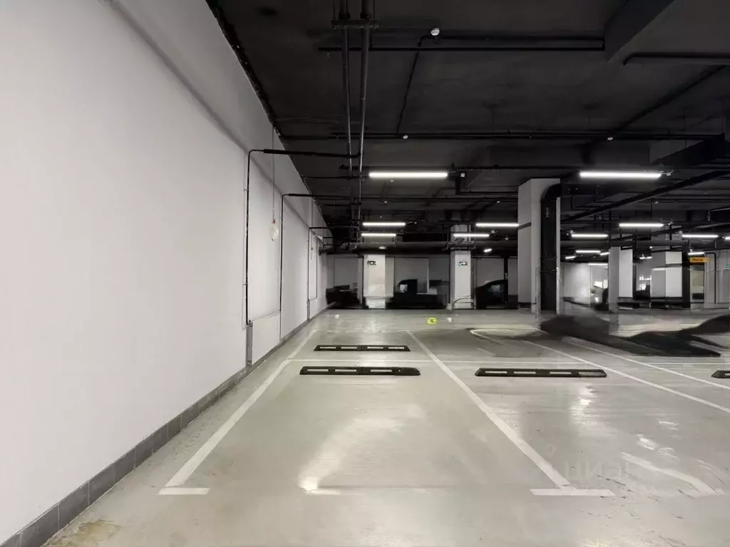 Гараж в Москва Шелепихинская наб., 34к5 (18 м) - Фото 1