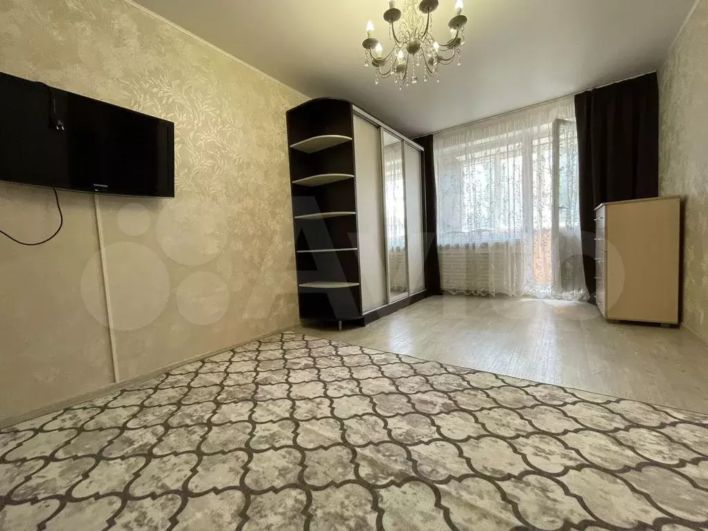 2-к. квартира, 45 м, 8/9 эт. - Фото 1