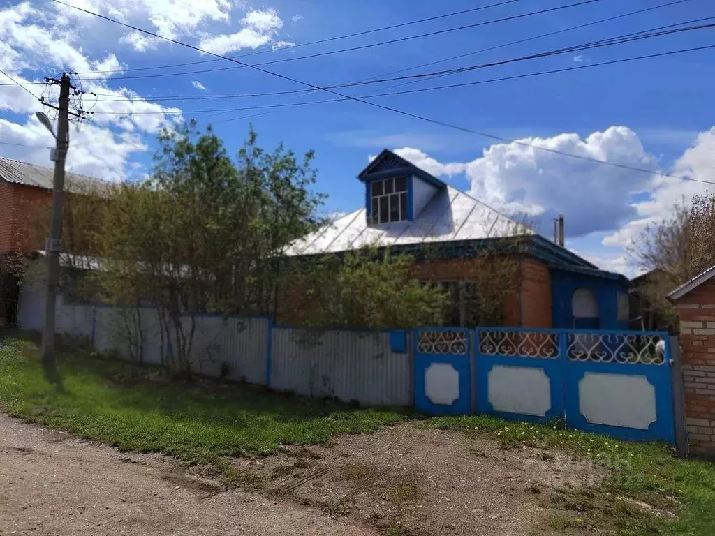 Дом в Башкортостан, Миякинский район, с. Киргиз-Мияки Высоковольтная .,  Купить дом Киргиз-Мияки, Миякинский район, ID объекта - 50011304545