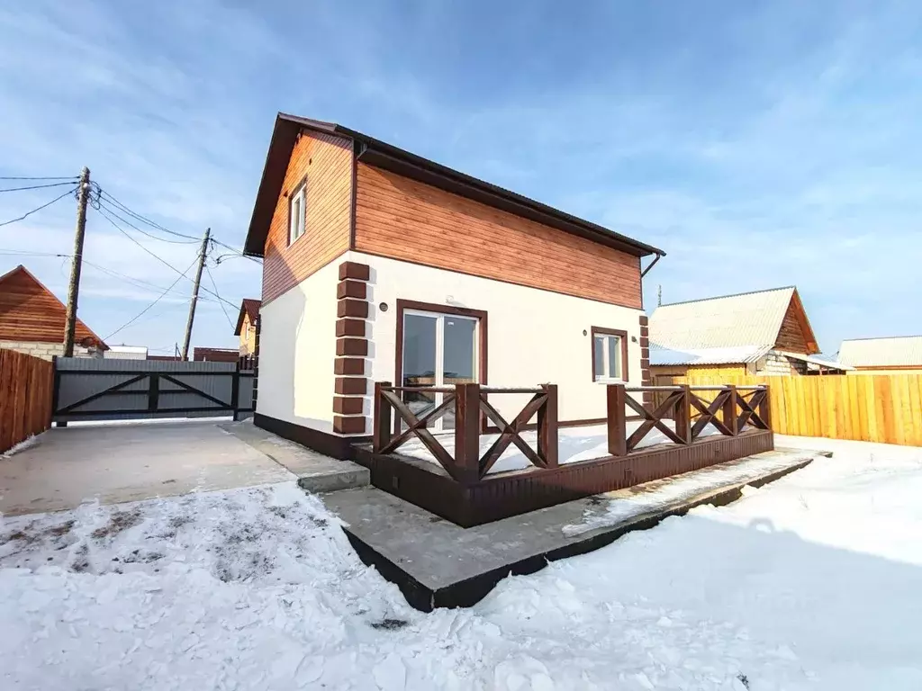 Дом в Иркутская область, Иркутский муниципальный округ, с. Хомутово ... - Фото 1