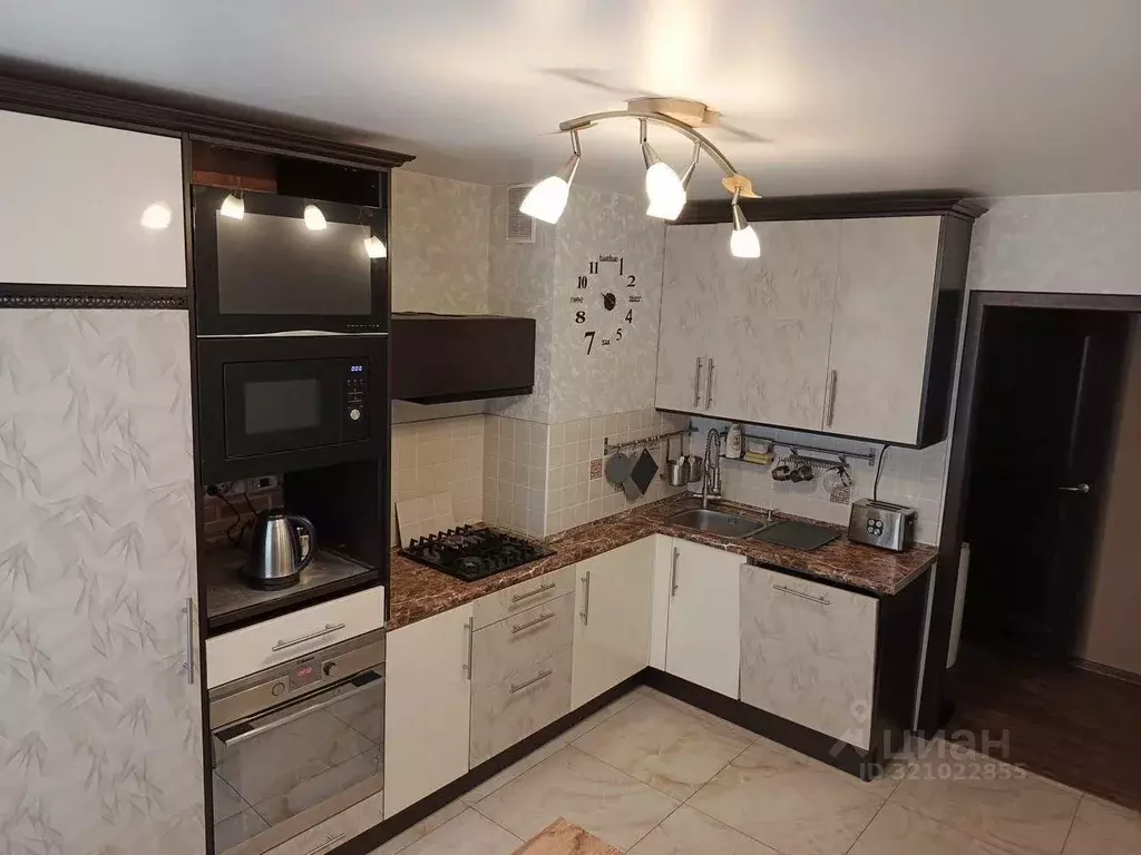 Квартира, 4 комнаты, 106 м - Фото 1