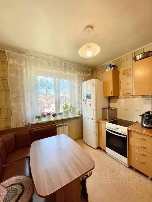 4-к кв. Хакасия, Абакан ул. Крылова, 106к2 (90.1 м) - Фото 0
