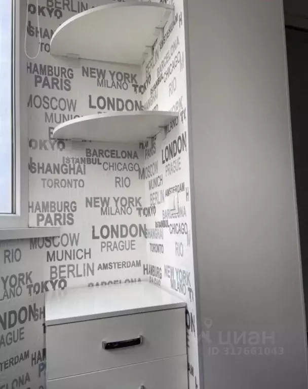 2-к кв. Крым, Симферополь ул. Луговая (65.0 м) - Фото 0
