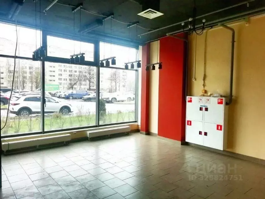 Помещение свободного назначения в Санкт-Петербург ул. Крыленко, 14с3 ... - Фото 2