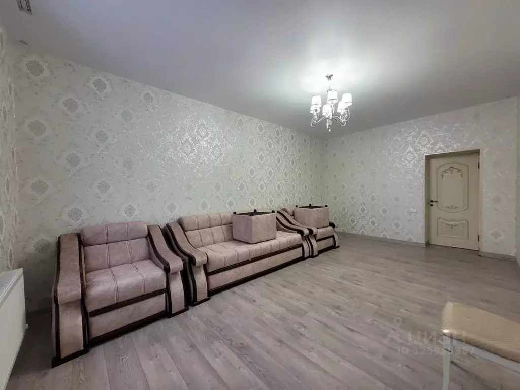 2-к кв. Кабардино-Балкария, Баксан бул. Олимпийский (69.0 м) - Фото 1