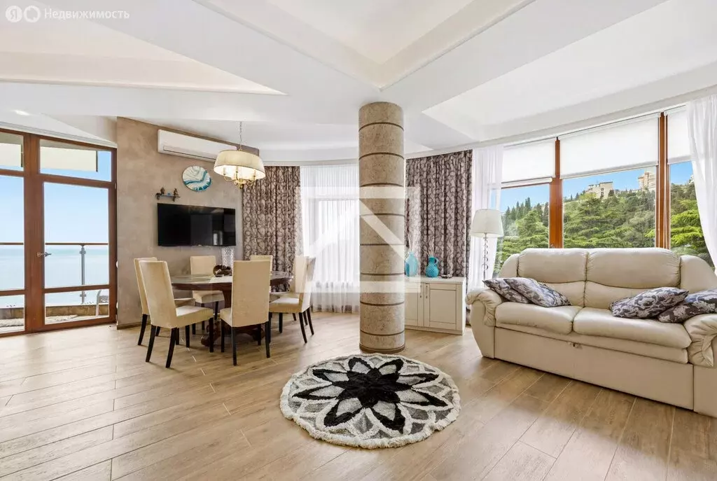3-комнатная квартира: Ялта, набережная имени В.И. Ленина, 4 (86 м) - Фото 1