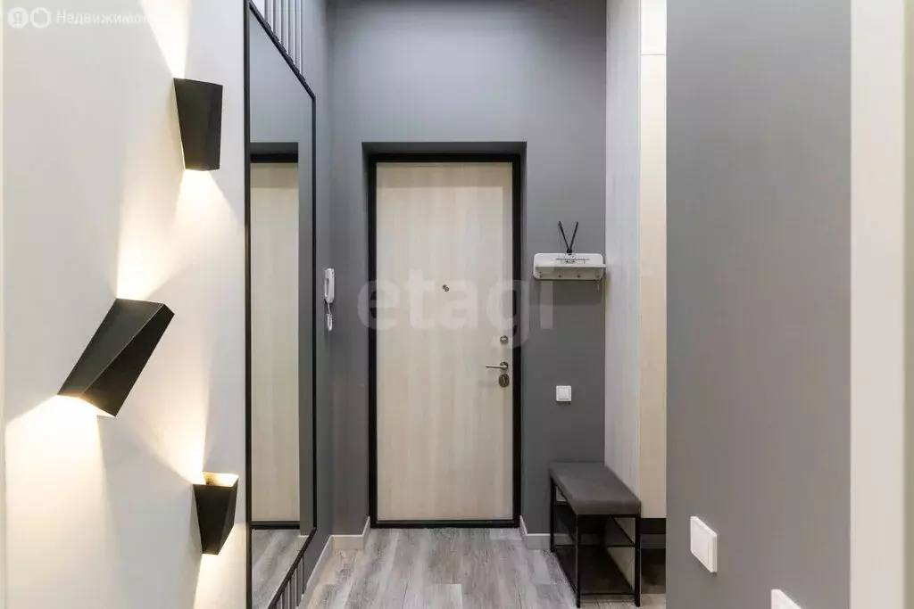 3-комнатная квартира: Тюмень, улица Михаила Сперанского, 43 (88 м) - Фото 1