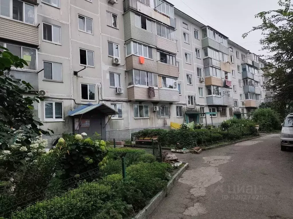 4-к кв. Приморский край, Владивосток Хабаровская ул., 15 (61.6 м) - Фото 0