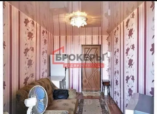 Комната Севастополь ул. Маршала Крылова, 8 (9.2 м) - Фото 1