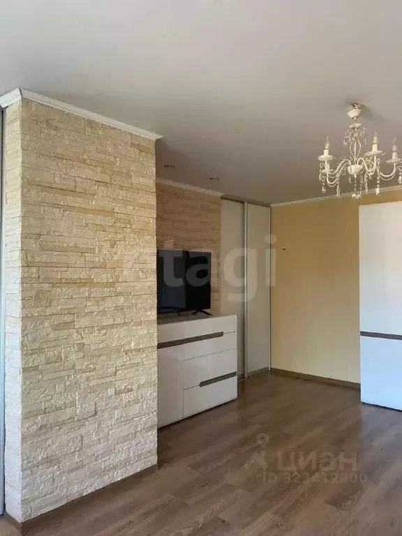 2-к кв. Курская область, Курск ул. Дубровинского, 5 (41.7 м) - Фото 1