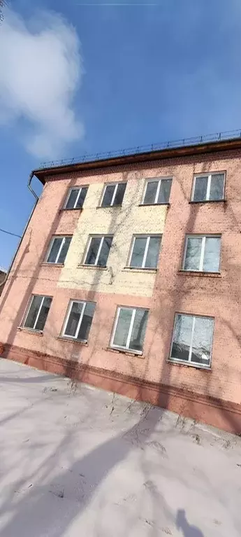 Помещение свободного назначения в Кемеровская область, Инской пгт ул. ... - Фото 1