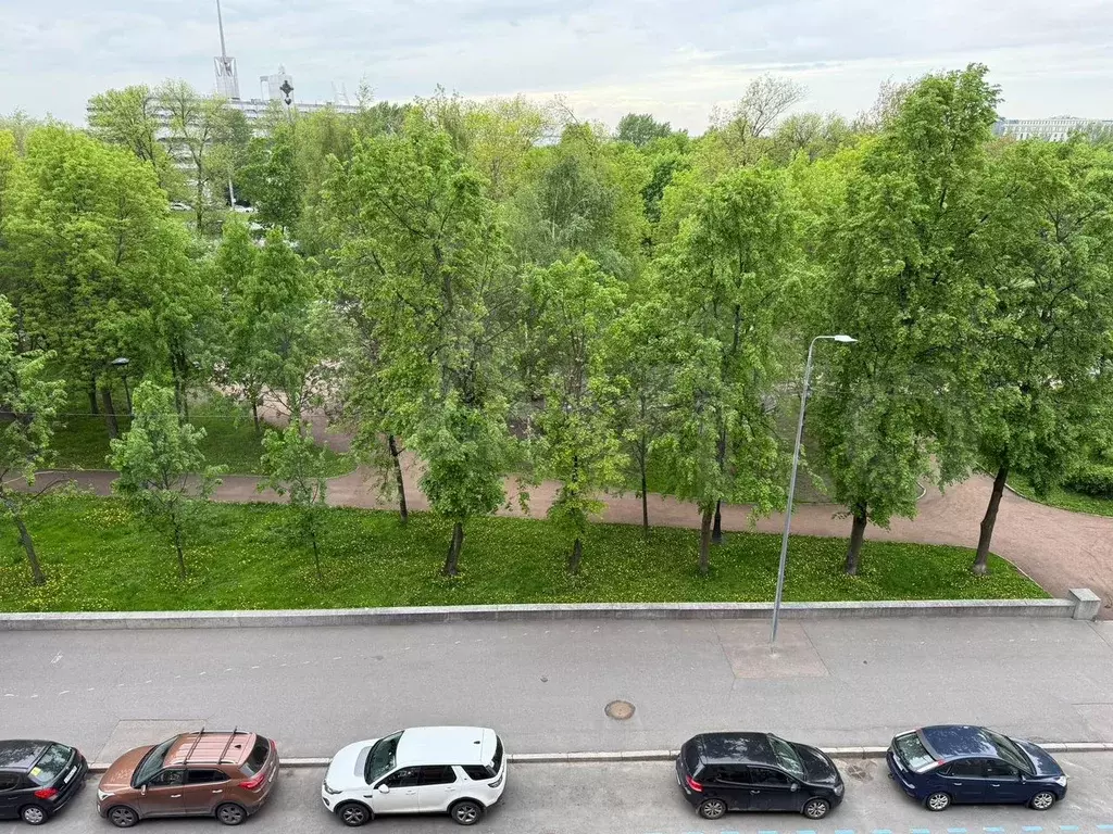 Комната 18,4 м в 3-к., 5/8 эт. - Фото 1