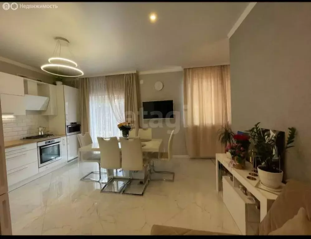 2-комнатная квартира: Калининград, улица Ломоносова, 21 (66.3 м) - Фото 0