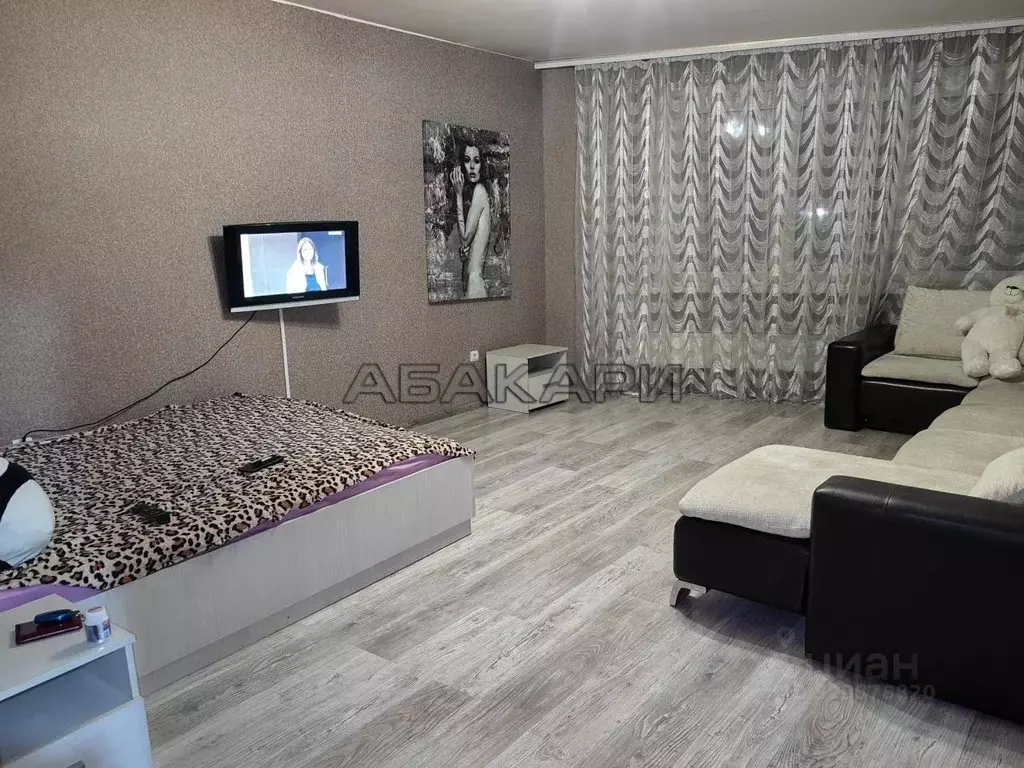 1-к кв. Красноярский край, Красноярск Ястынская ул., 15А (56.0 м) - Фото 1