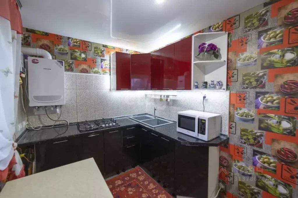 Дом в Калужская область, Дзержинский район, Полотняный Завод городское ... - Фото 1