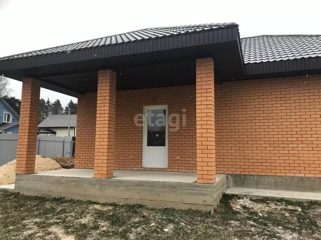 Дом в Калужская область, Малоярославецкий муниципальный округ, ... - Фото 1