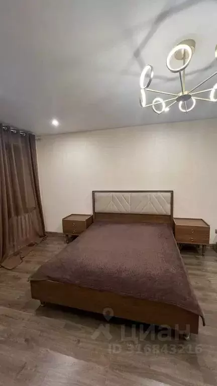 Дом в Ставропольский край, Кисловодск ул. Катыхина, 8 (150 м) - Фото 1