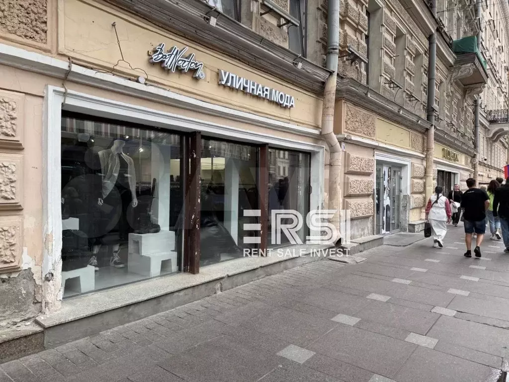 Аренда 101м2 Невский 3 витрины торговое трафик - Фото 1