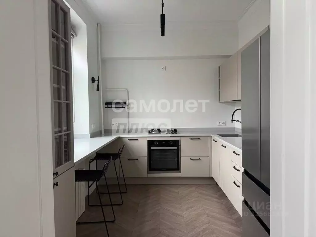 3-к кв. Москва Профсоюзная ул., 5/9 (77.5 м) - Фото 1